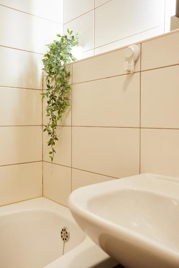 Spacious 2Bdr Apartment Near Business District Zagreb Exterior foto